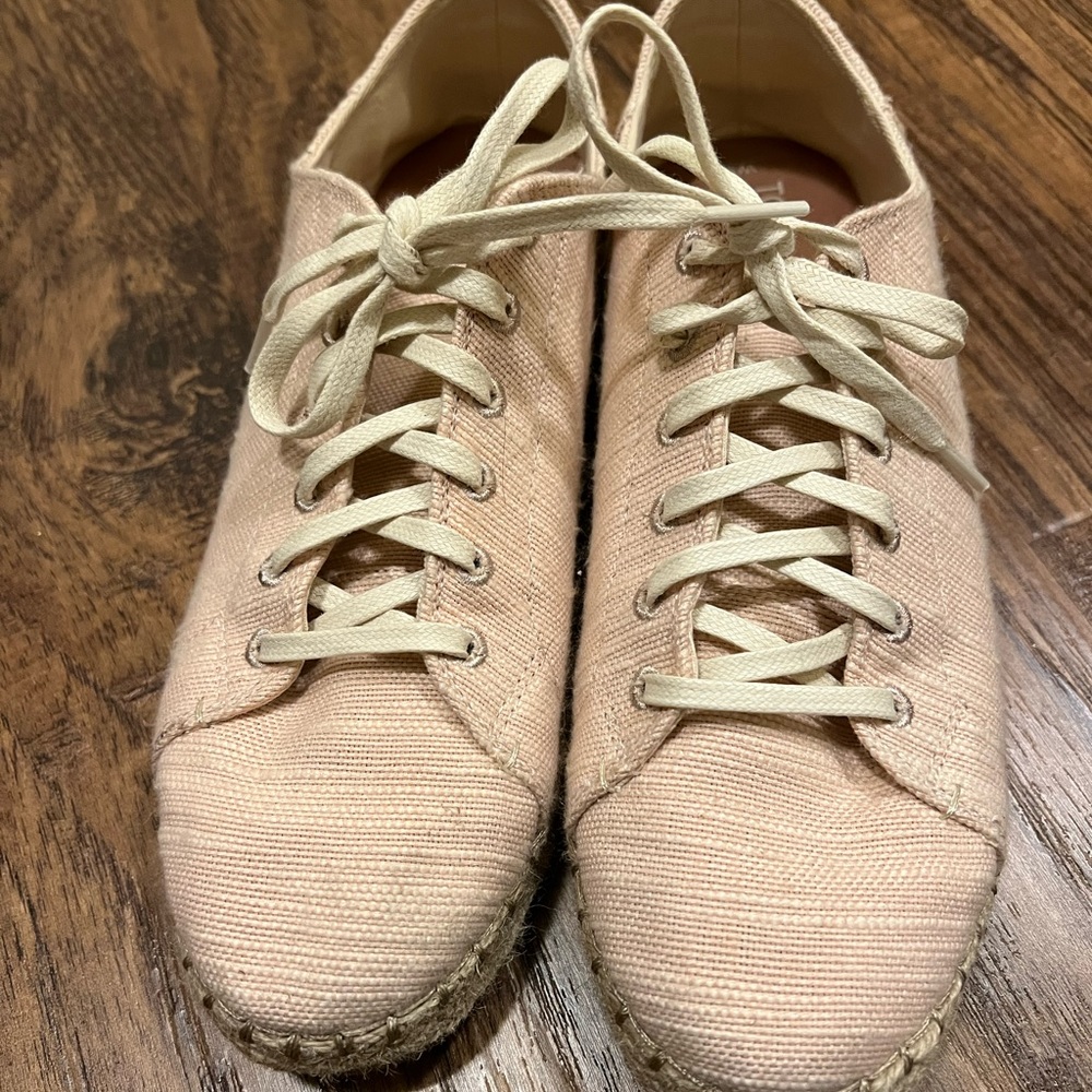 Toms espadrilles